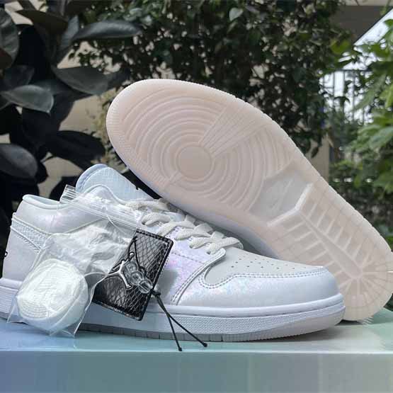  Jordan Air Jordan 1 Low WMNS CNY Sneaker   HF4080-001 - PerfectKickZ