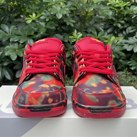 The Wizard of Oz x Nike SB Dunk Low“RubySlipper” Sneaker    FZ1291-600  - PerfectKickZ