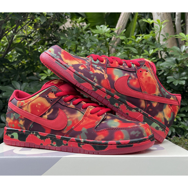 The Wizard of Oz x Nike SB Dunk Low“RubySlipper” Sneaker    FZ1291-600  - PerfectKickZ