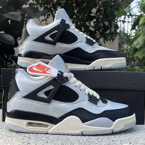 Jordan Air jordan 4 GS“Pure Platinum” Sneakers      FZ8585-070  - PerfectKickZ