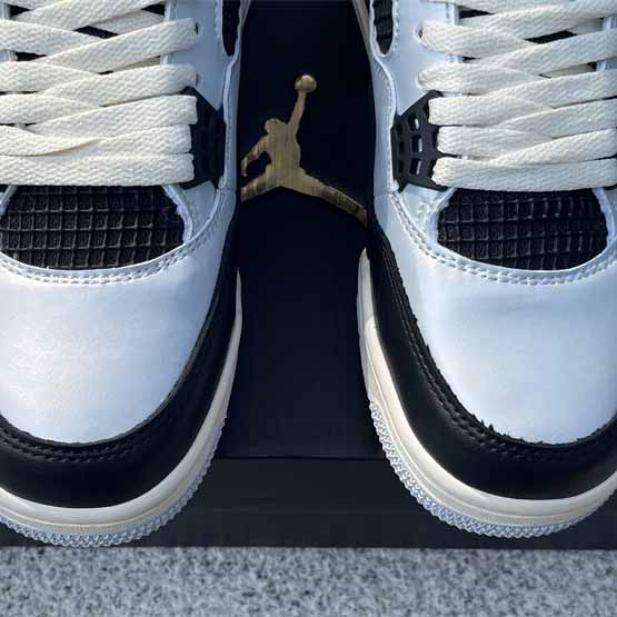Jordan Air jordan 4 GS“Pure Platinum” Sneakers      FZ8585-070  - PerfectKickZ