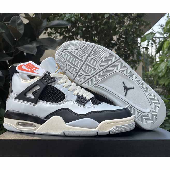 Jordan Air jordan 4 GS“Pure Platinum” Sneakers      FZ8585-070  - PerfectKickZ