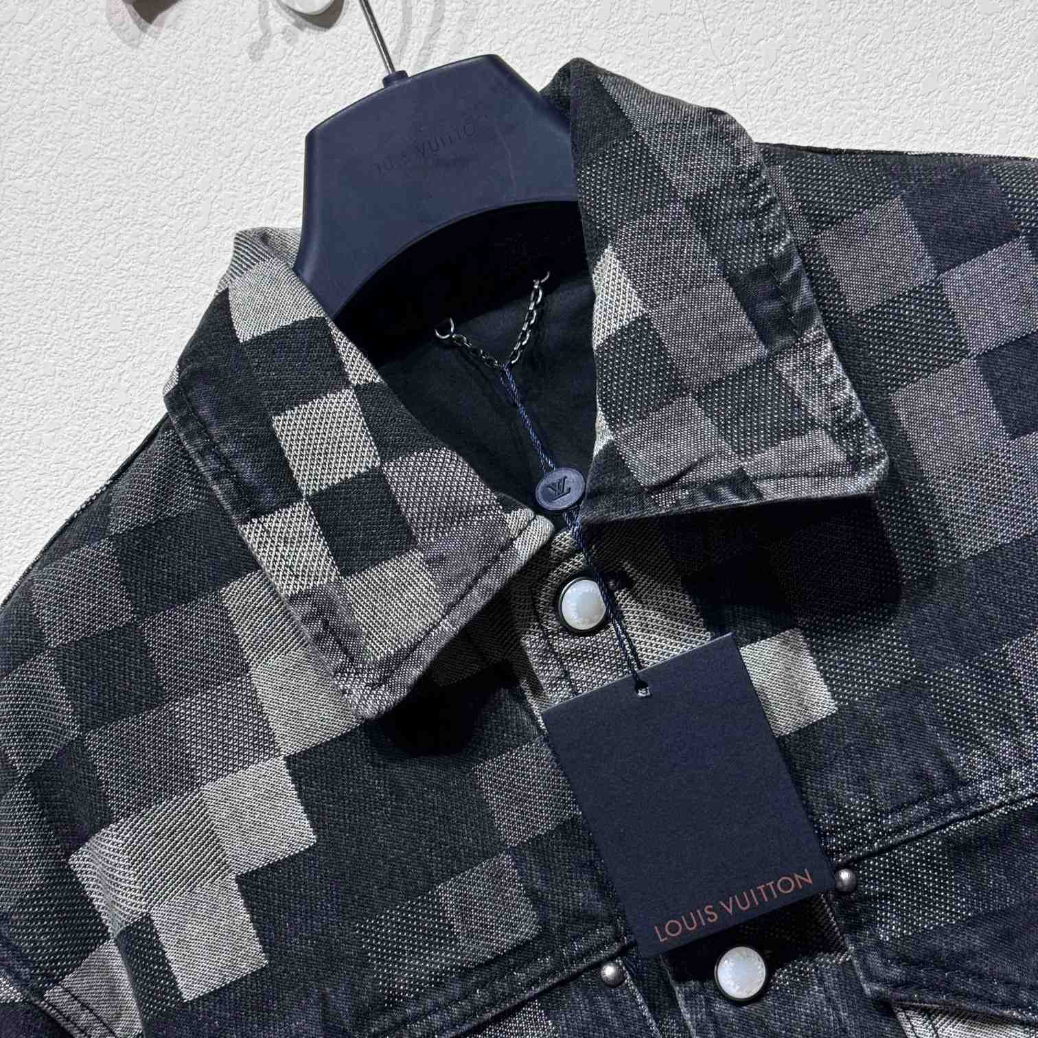 Louis Vuitton Damoflage Classic Denim Jacket  1AHEBJ - PerfectKickZ