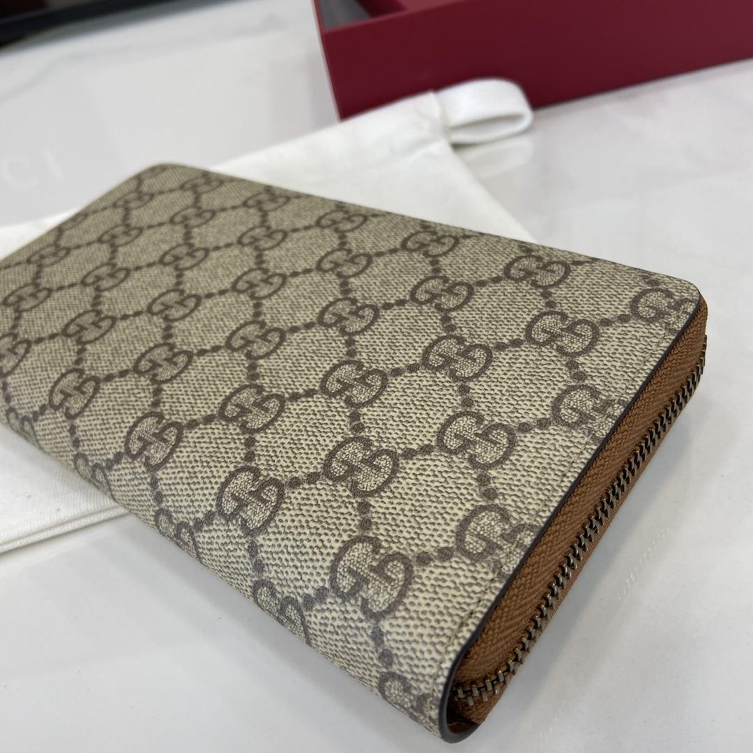 Gucci GG Emblem Around Wallet - PerfectKickZ