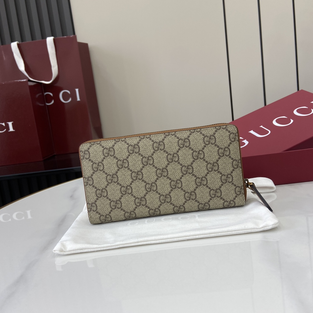 Gucci GG Emblem Around Wallet - PerfectKickZ