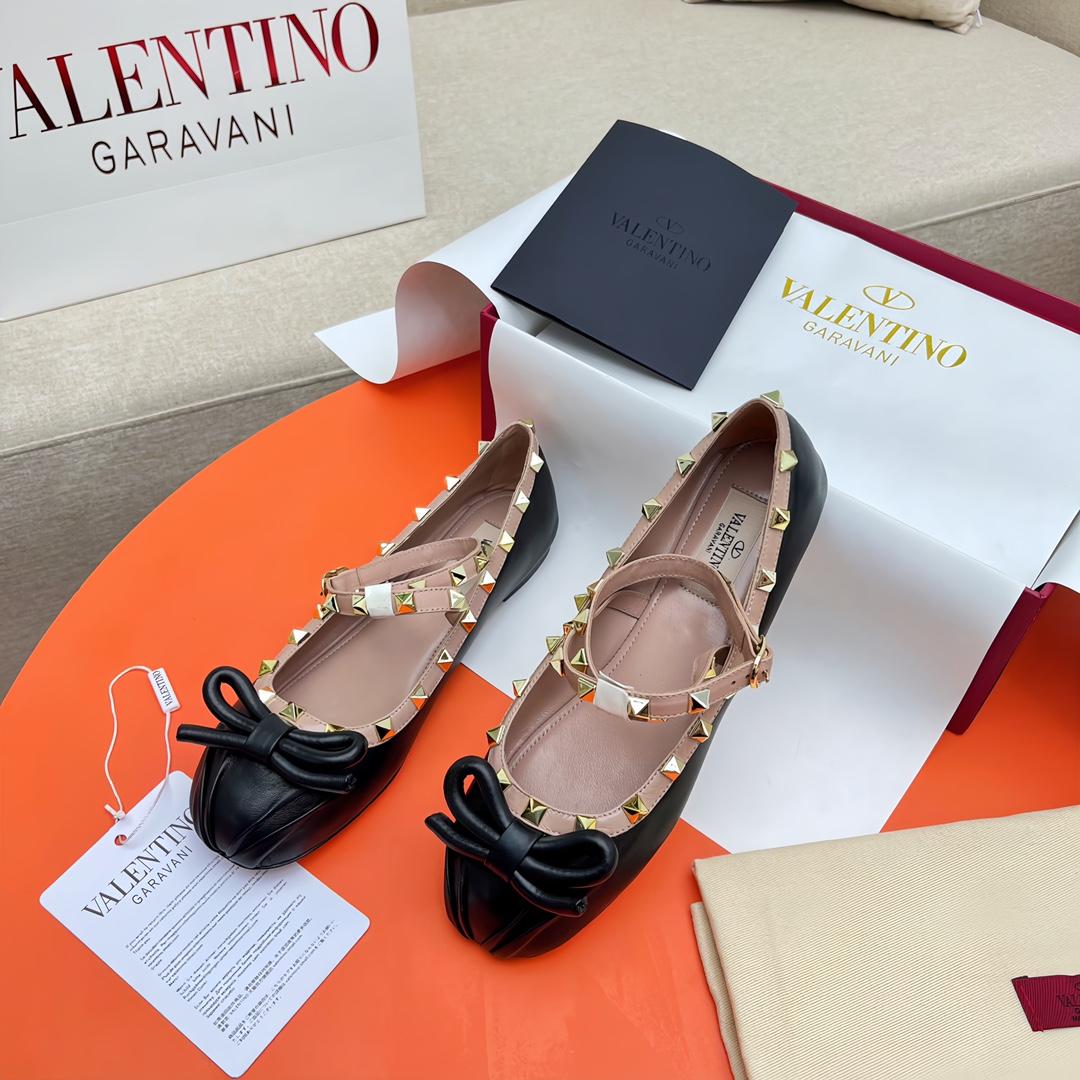 Valenti Rockstud Ballerinas - PerfectKickZ