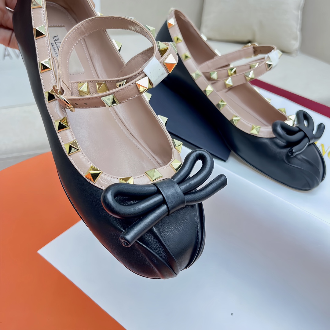 Valenti Rockstud Ballerinas - PerfectKickZ