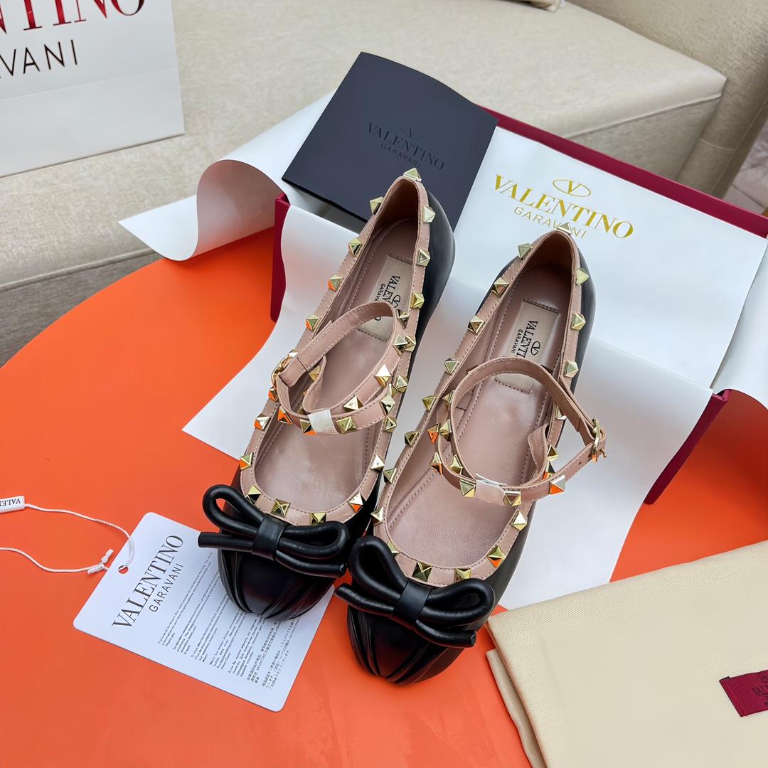 Valenti Rockstud Ballerinas - PerfectKickZ