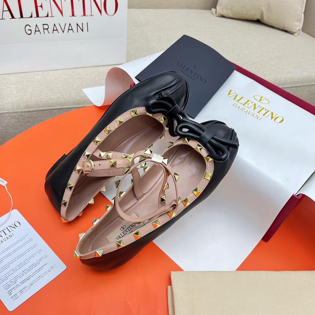 Valenti Rockstud Ballerinas - PerfectKickZ