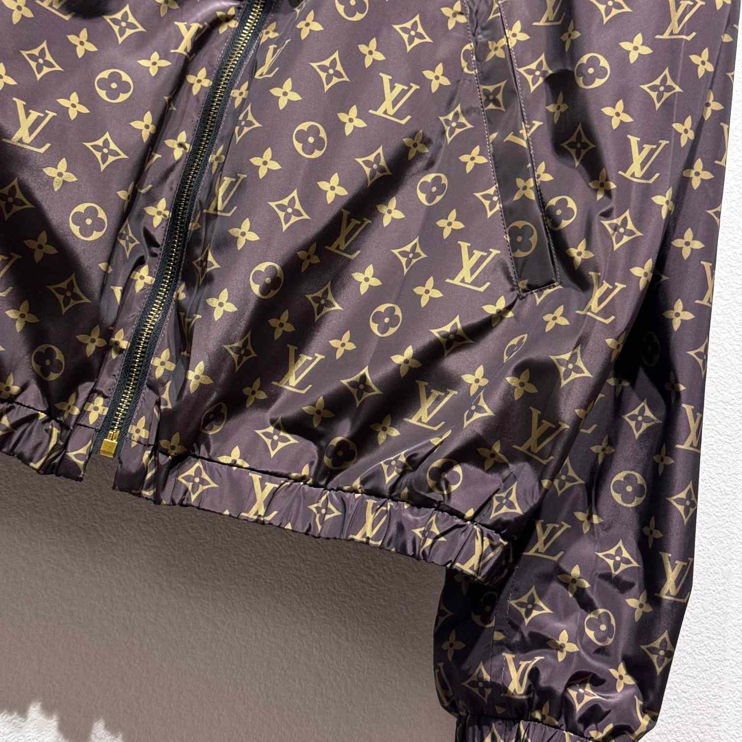 Louis Vuitton Damier Reversible Windbreaker    1AHBIW - PerfectKickZ