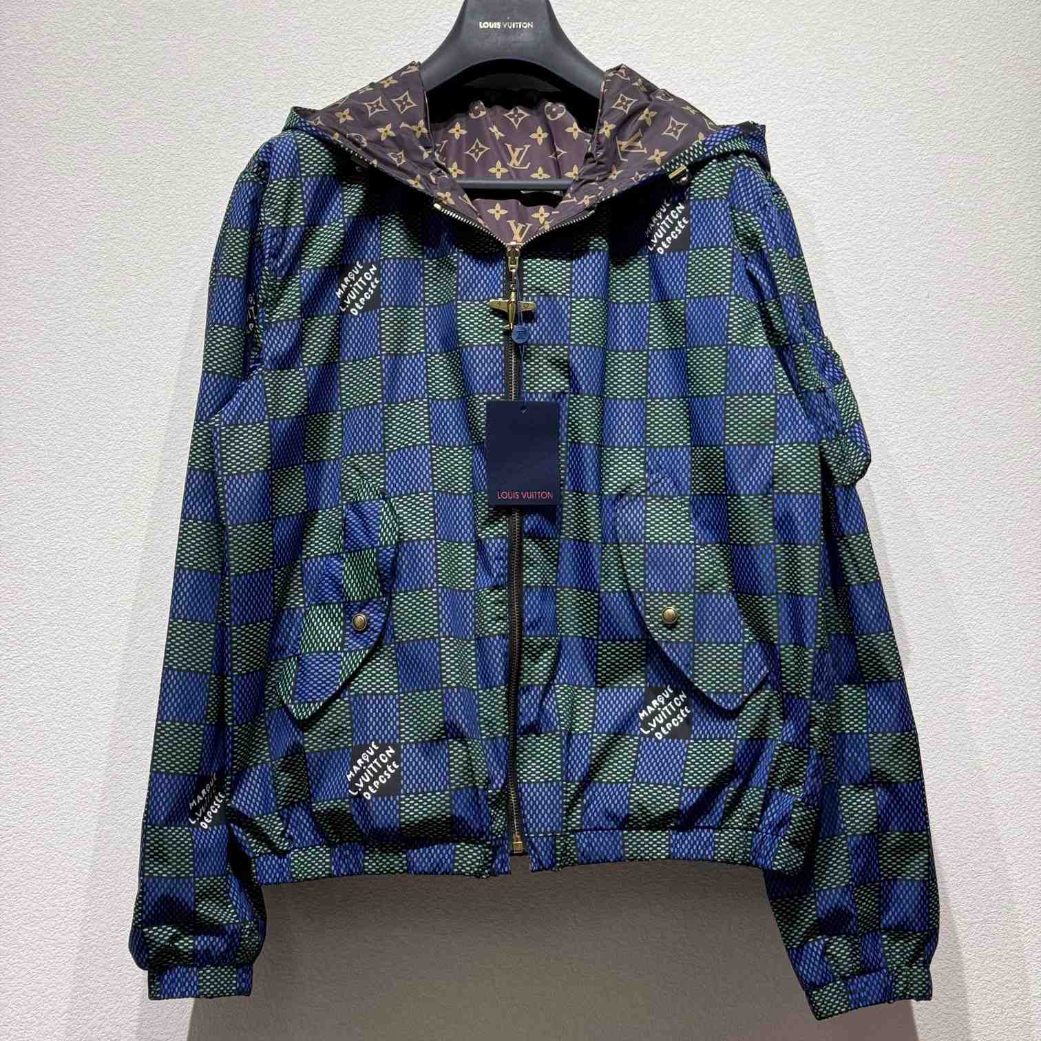 Louis Vuitton Damier Reversible Windbreaker    1AHBIW - PerfectKickZ