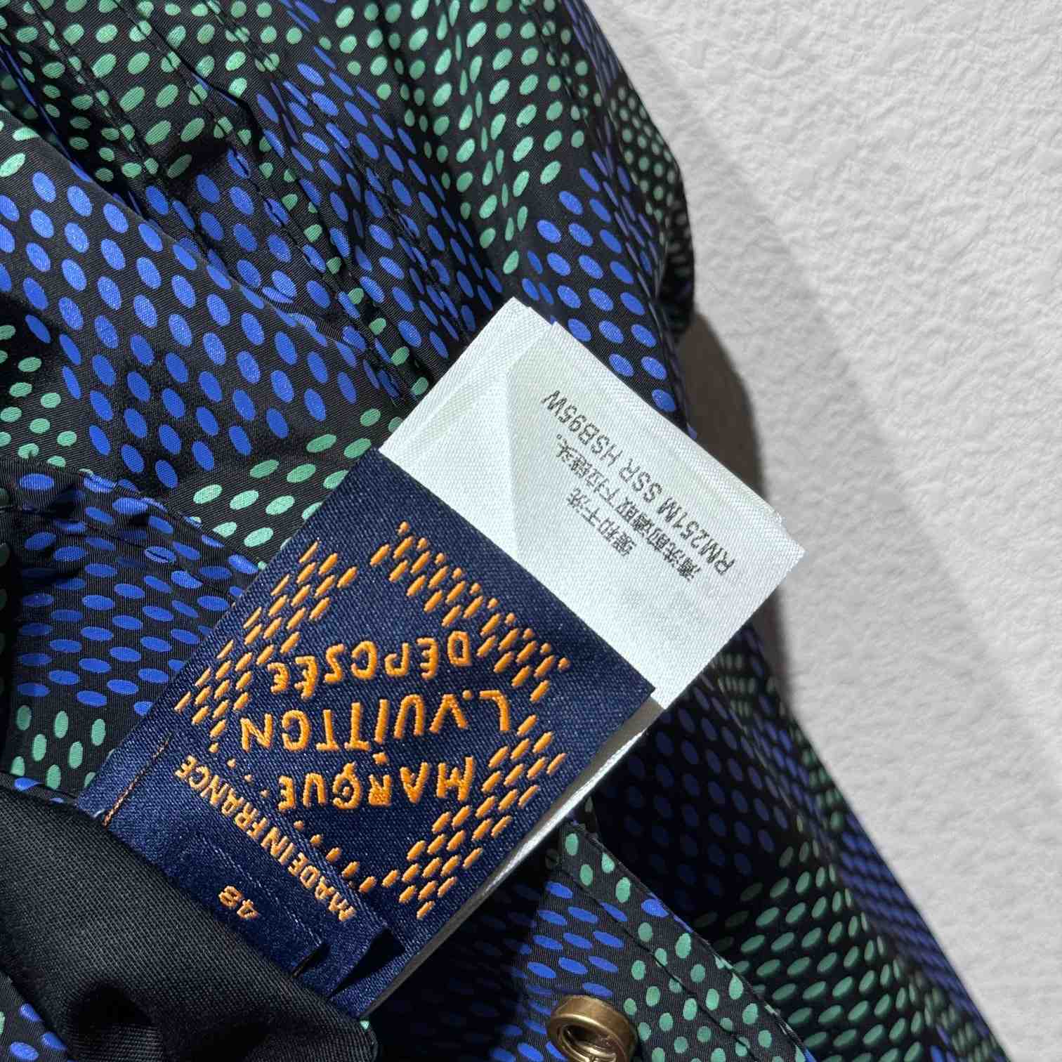 Louis Vuitton Damier Reversible Windbreaker    1AHBIW - PerfectKickZ