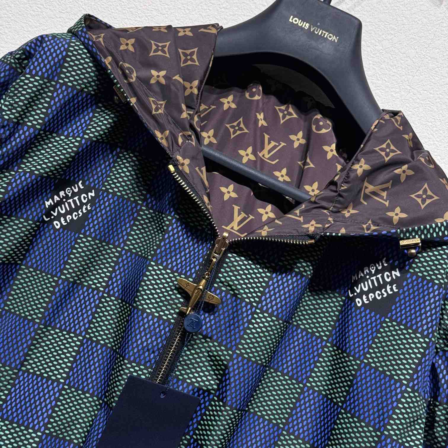 Louis Vuitton Damier Reversible Windbreaker    1AHBIW - PerfectKickZ