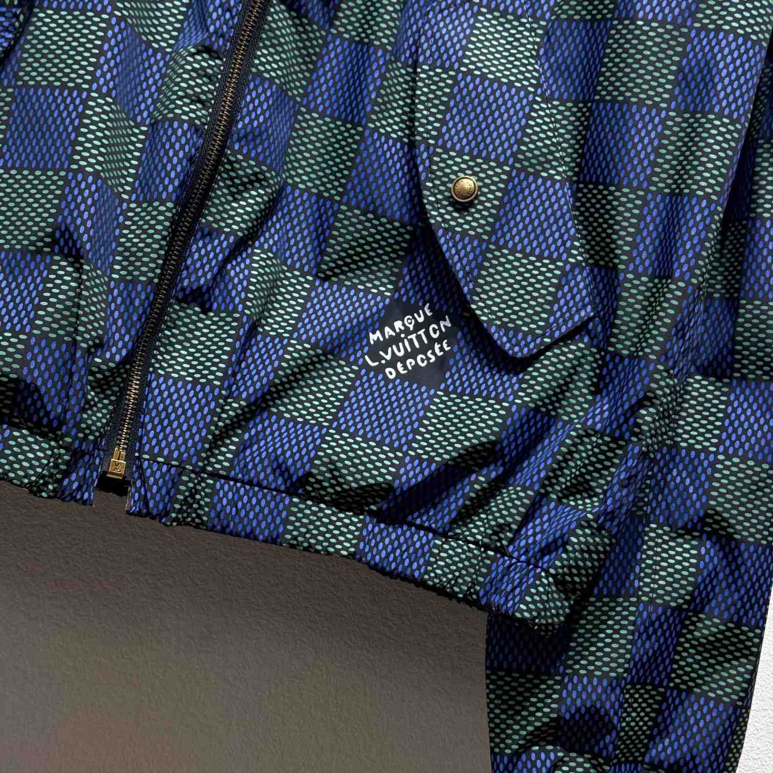 Louis Vuitton Damier Reversible Windbreaker    1AHBIW - PerfectKickZ