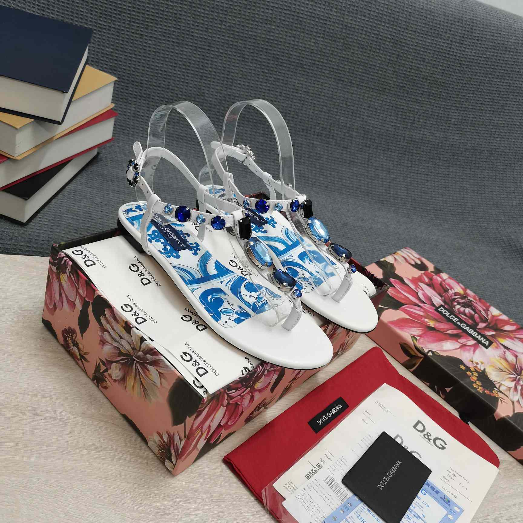 Dolce & Gabbana Patent Leather Thong Sandals With Embroidery - PerfectKickZ