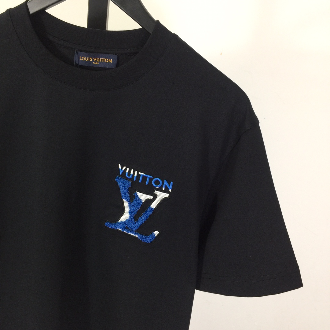 Louis Vuitton Cotton T-Shirt - PerfectKickZ