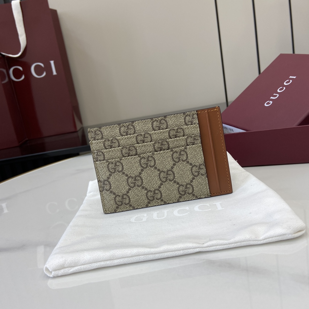 Gucci GG Emblem Card Case  - PerfectKickZ