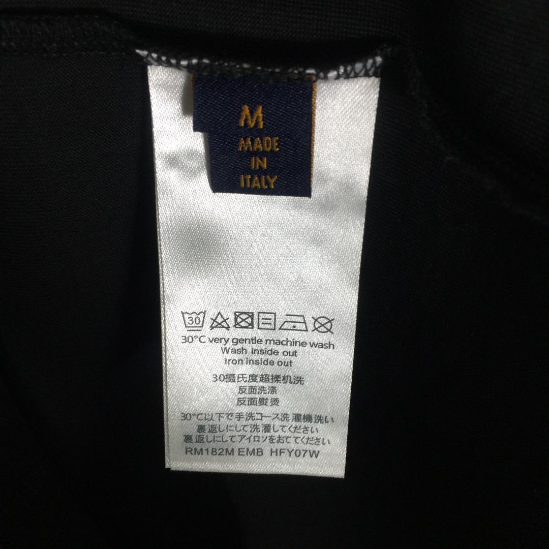 Louis Vuitton Cotton T-Shirt With Crystal - PerfectKickZ