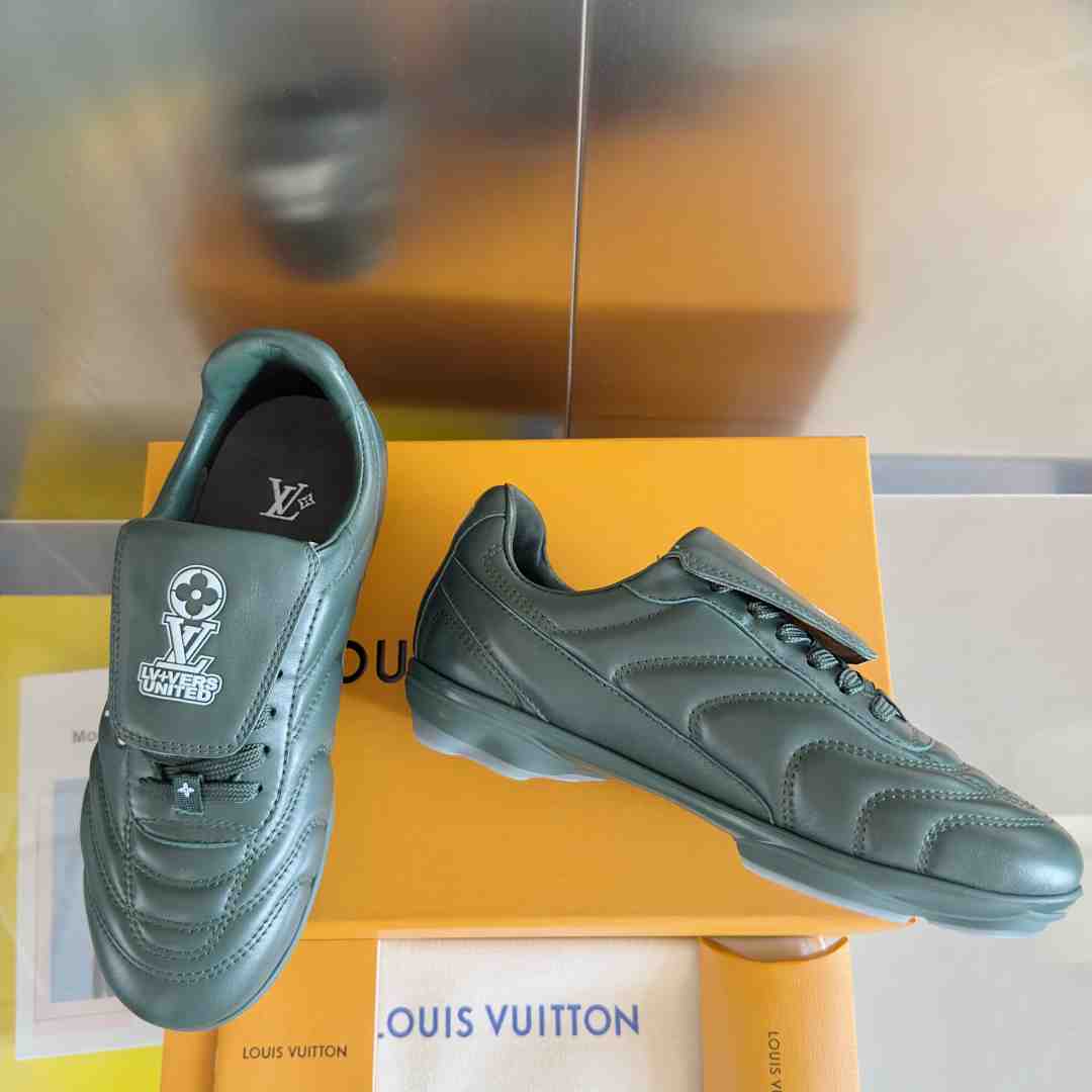 Louis Vuitton LV Footprint Soccer Sneaker   1AHDPP - PerfectKickZ