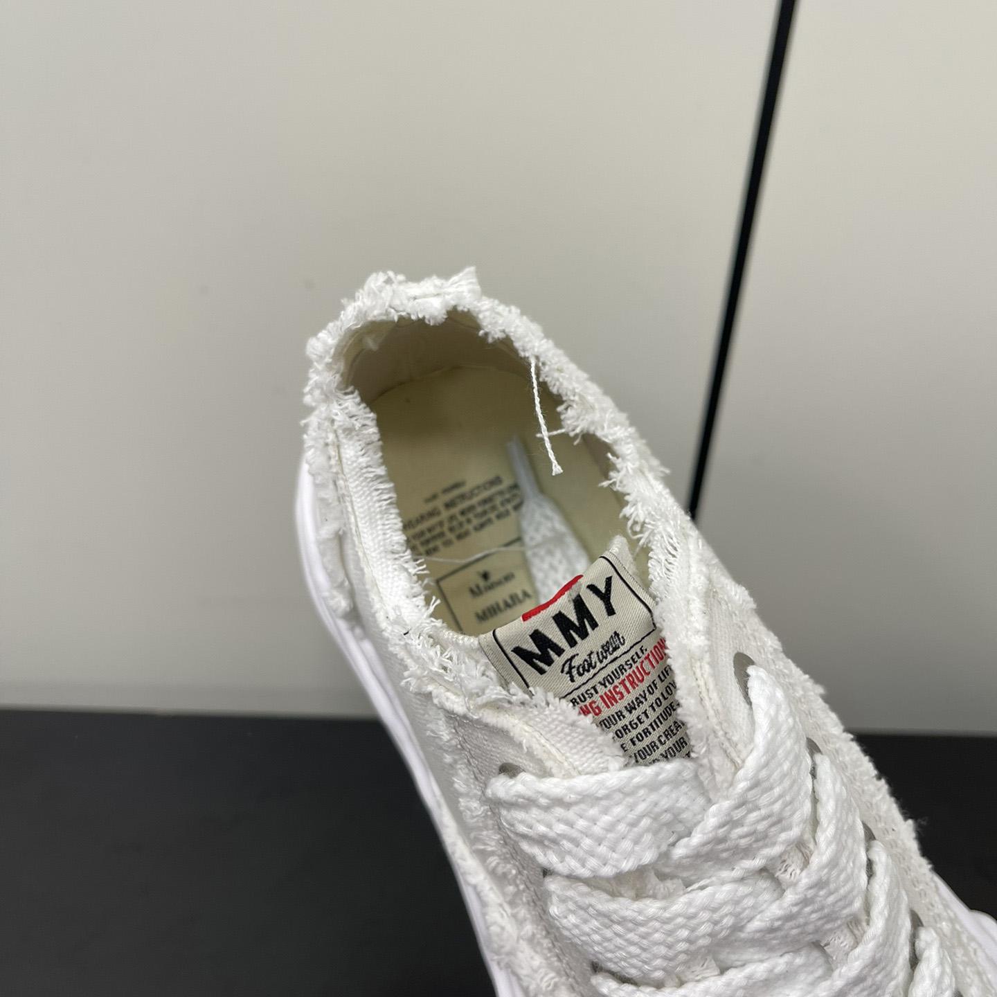 Maison Mihara Yasuhiro Low-Top Sneakers - PerfectKickZ