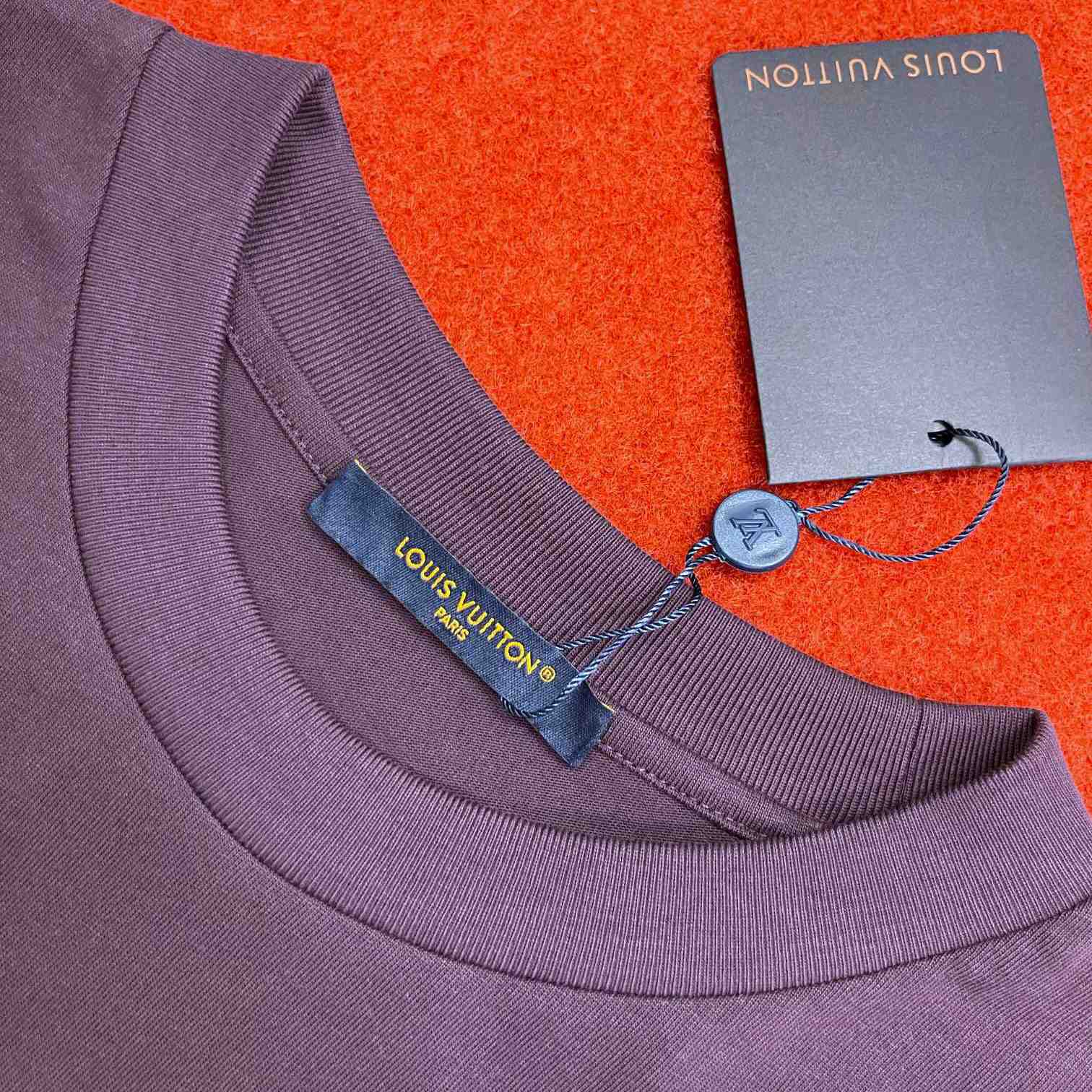 Louis Vuitton Logo Cotton T-Shirt    - PerfectKickZ