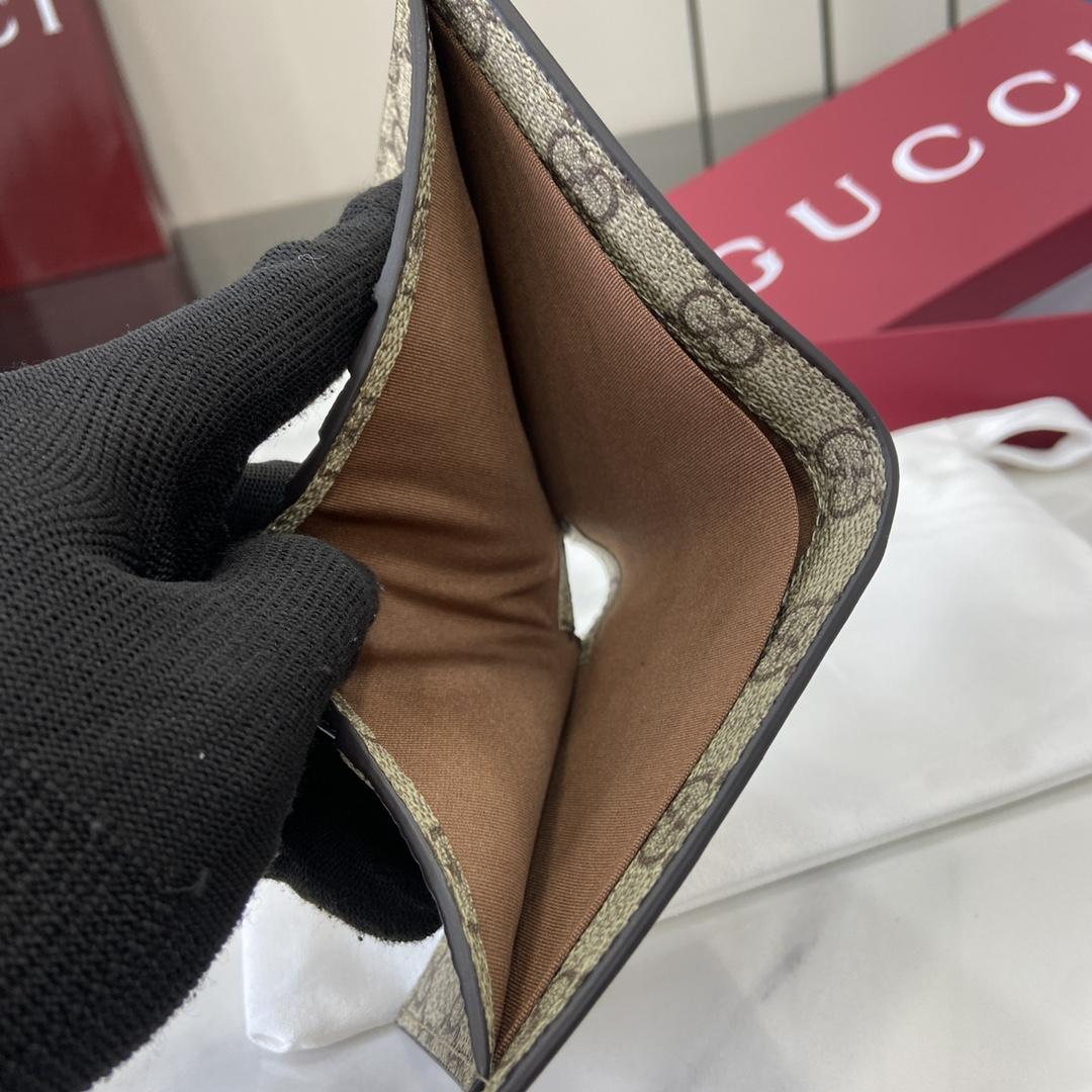 Gucci GG Emblem Bi-fold Embossed Wallet  - PerfectKickZ