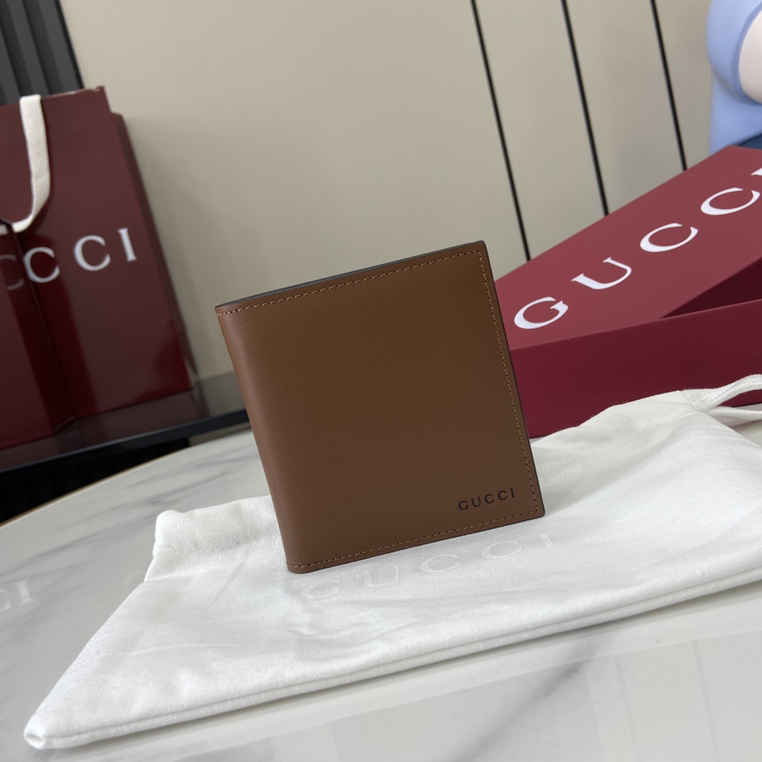 Gucci GG Emblem Bi-fold Embossed Wallet  - PerfectKickZ