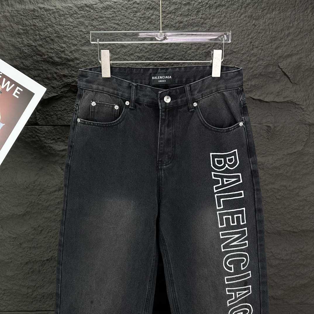Balenciaga Baggy Jeans - PerfectKickZ