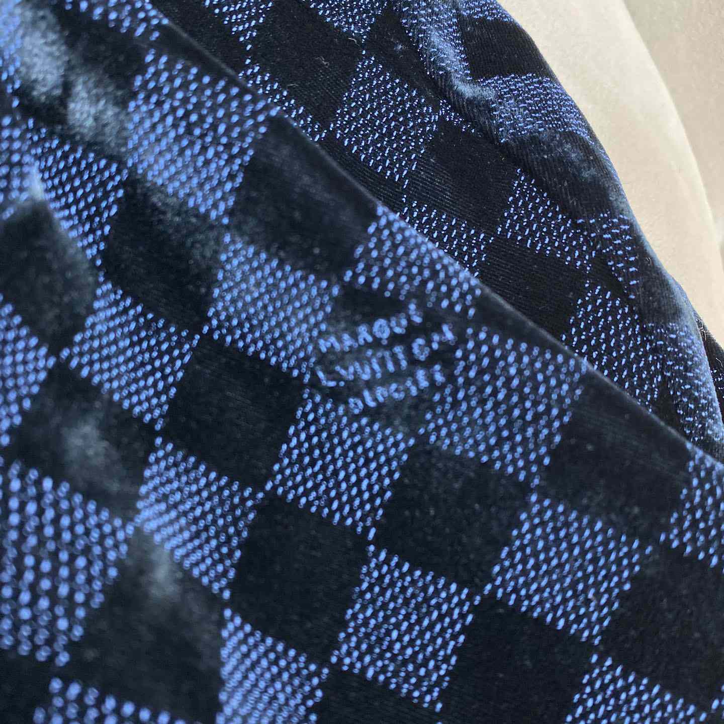 Louis Vuitton Silk-Blend Velvet Long-Sleeved Evening Overshirt  1AFWF7 - PerfectKickZ