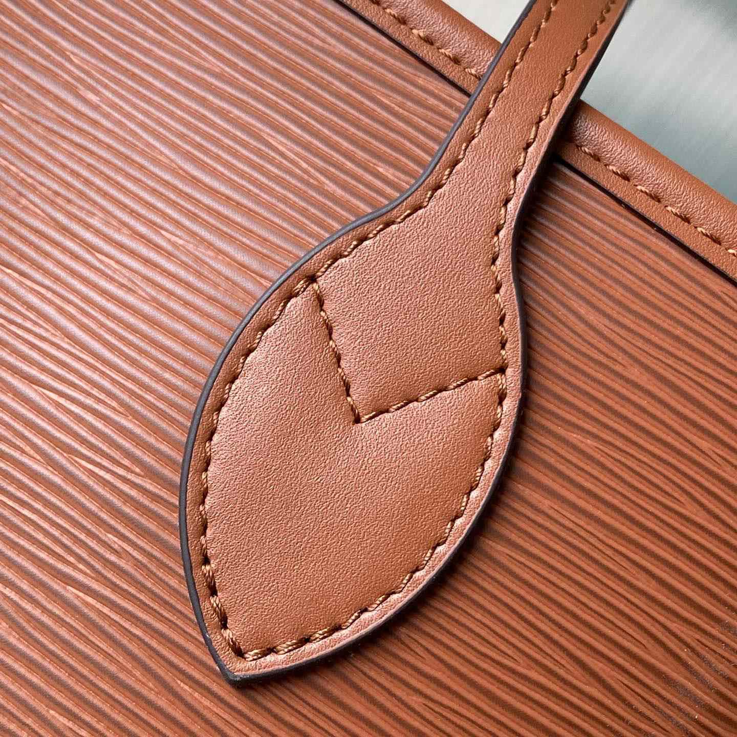 Louis Vuitton Neverfull MM   M12467 - PerfectKickZ