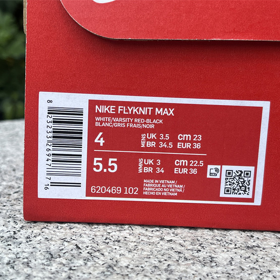 Nike Air Max Flyknit Sneakers      620469-102 - PerfectKickZ
