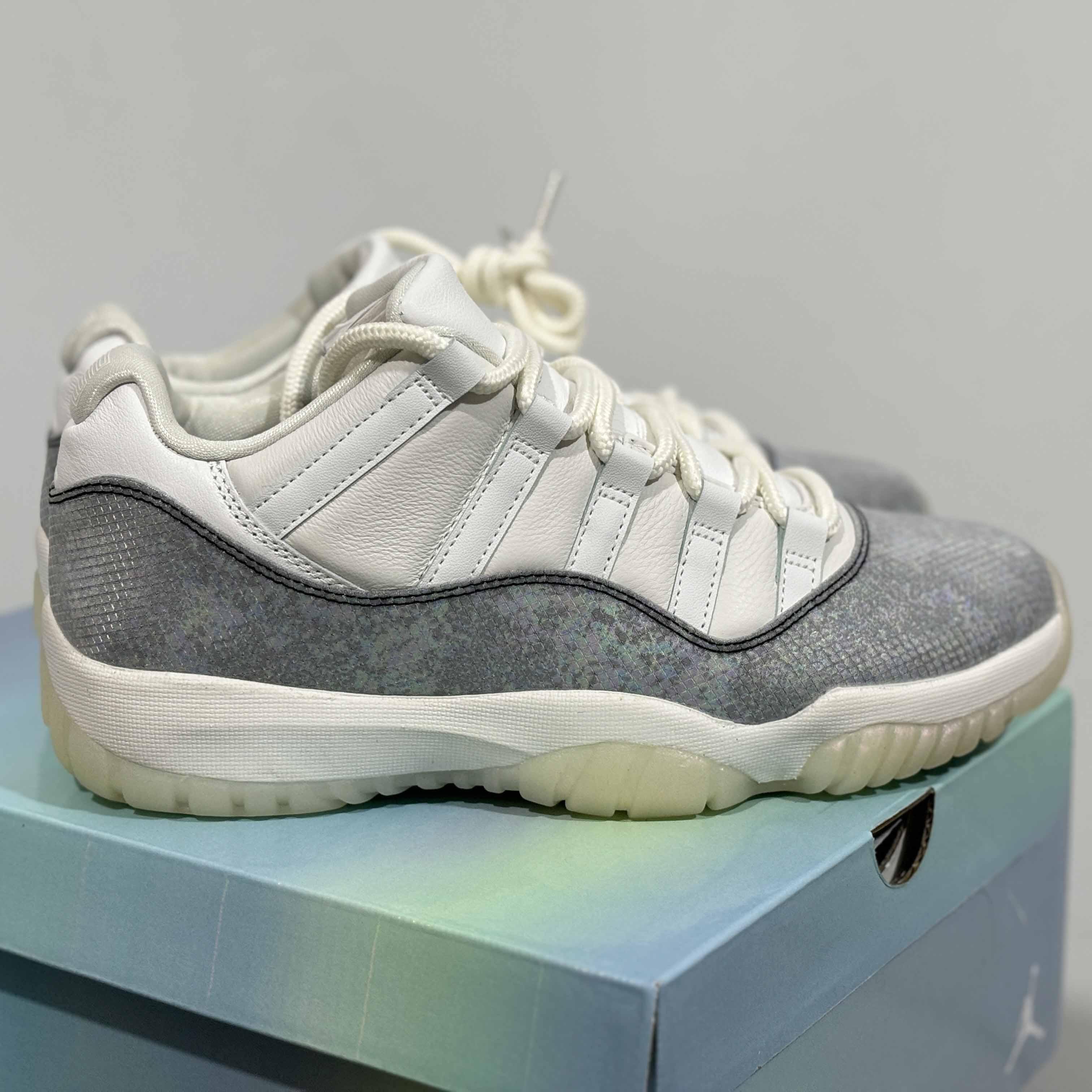 Air Jordan 11 Low Sneaker   HQ7000-001 - PerfectKickZ