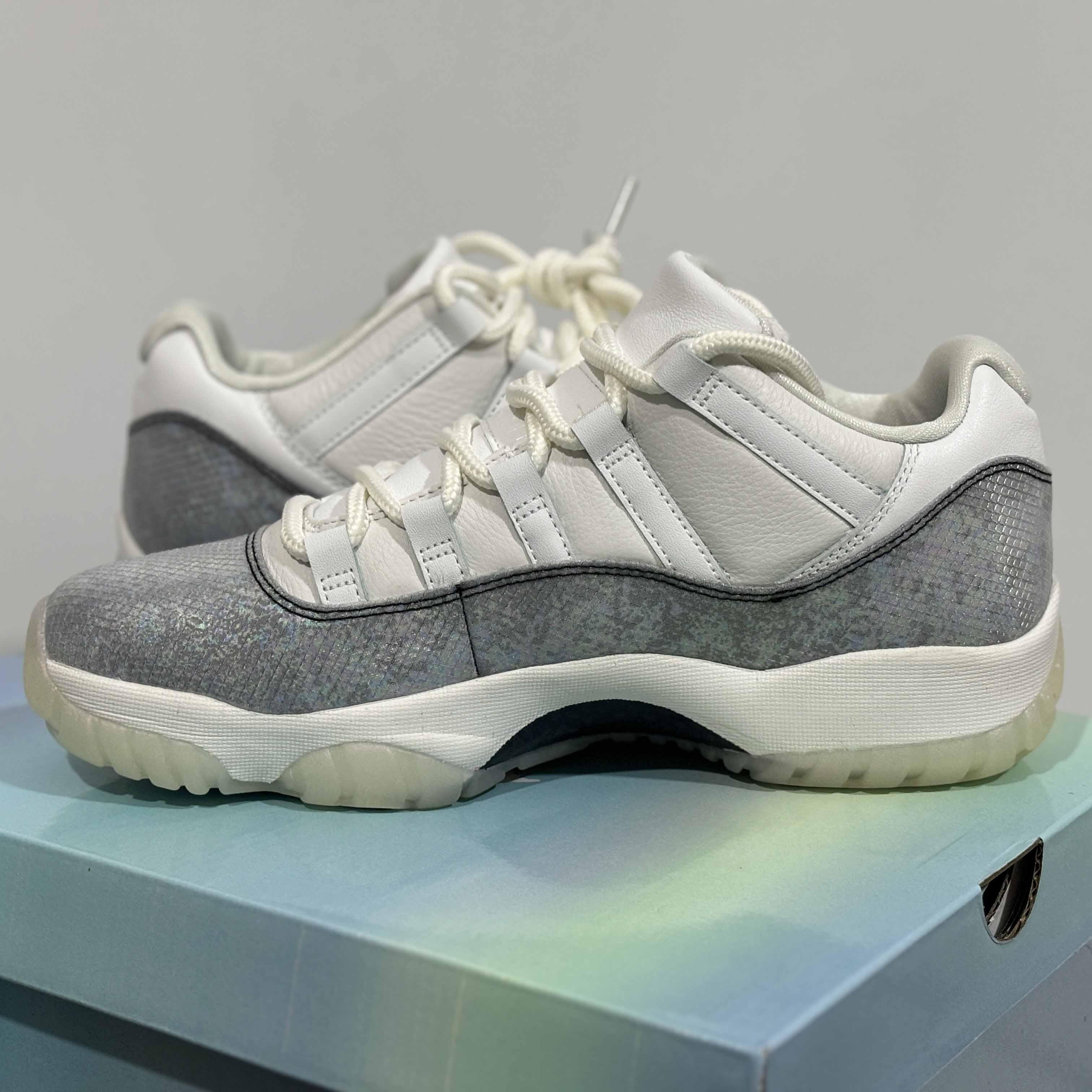 Air Jordan 11 Low Sneaker   HQ7000-001 - PerfectKickZ