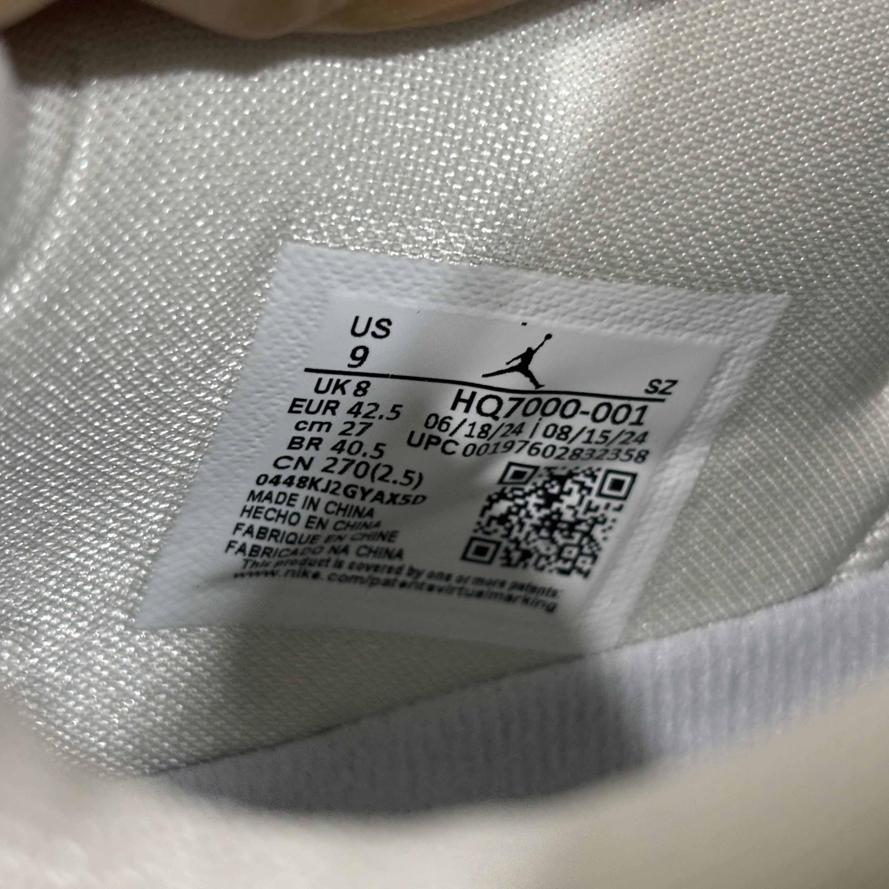 Air Jordan 11 Low Sneaker   HQ7000-001 - PerfectKickZ