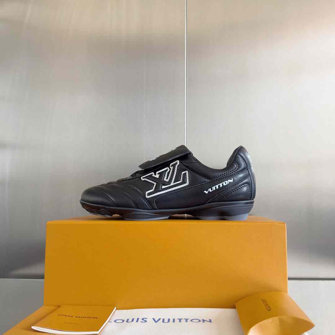 Louis Vuitton LV Footprint Soccer Sneaker   1AHAI1 - PerfectKickZ
