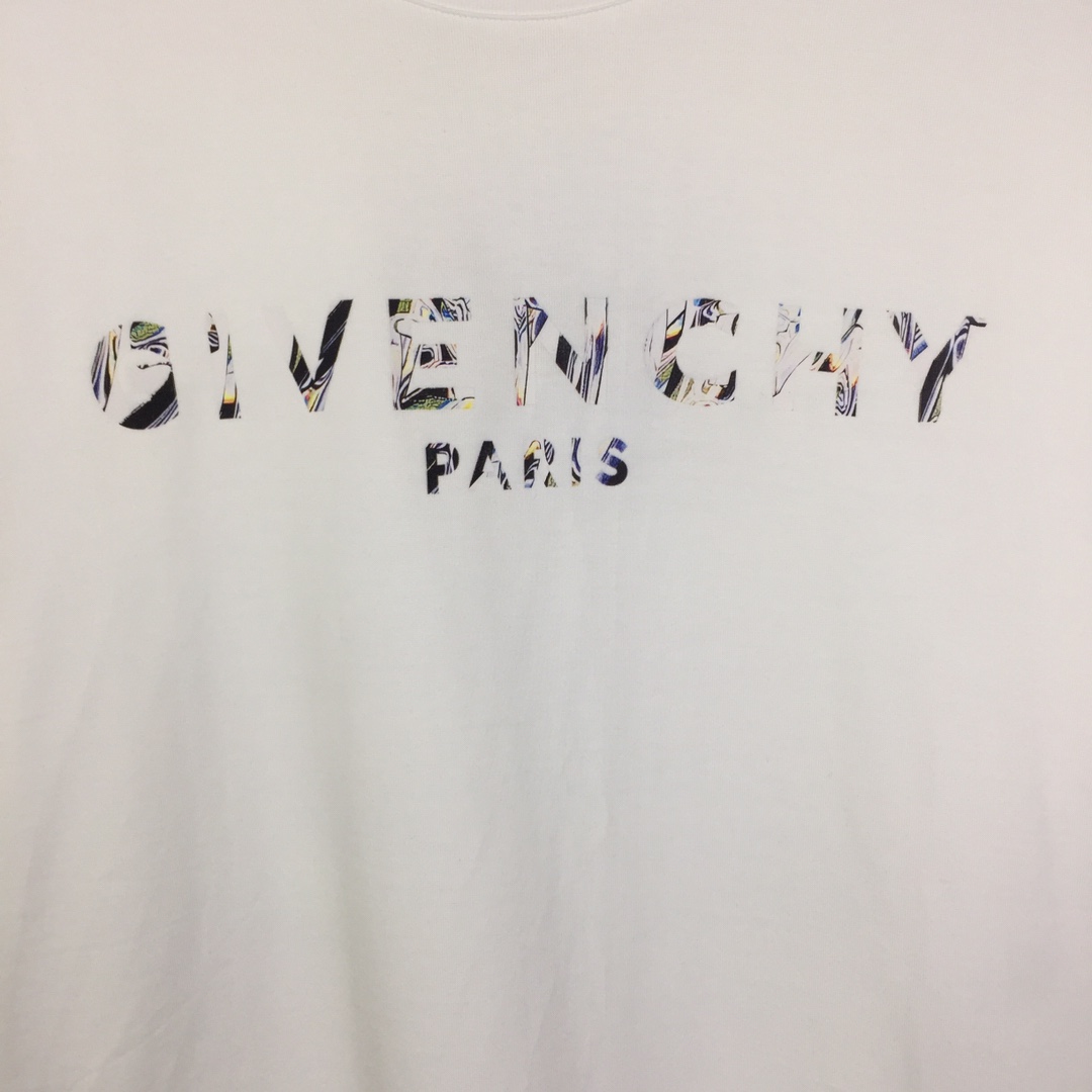 Givenchy Short-sleeved T-shirt In Cotton - PerfectKickZ