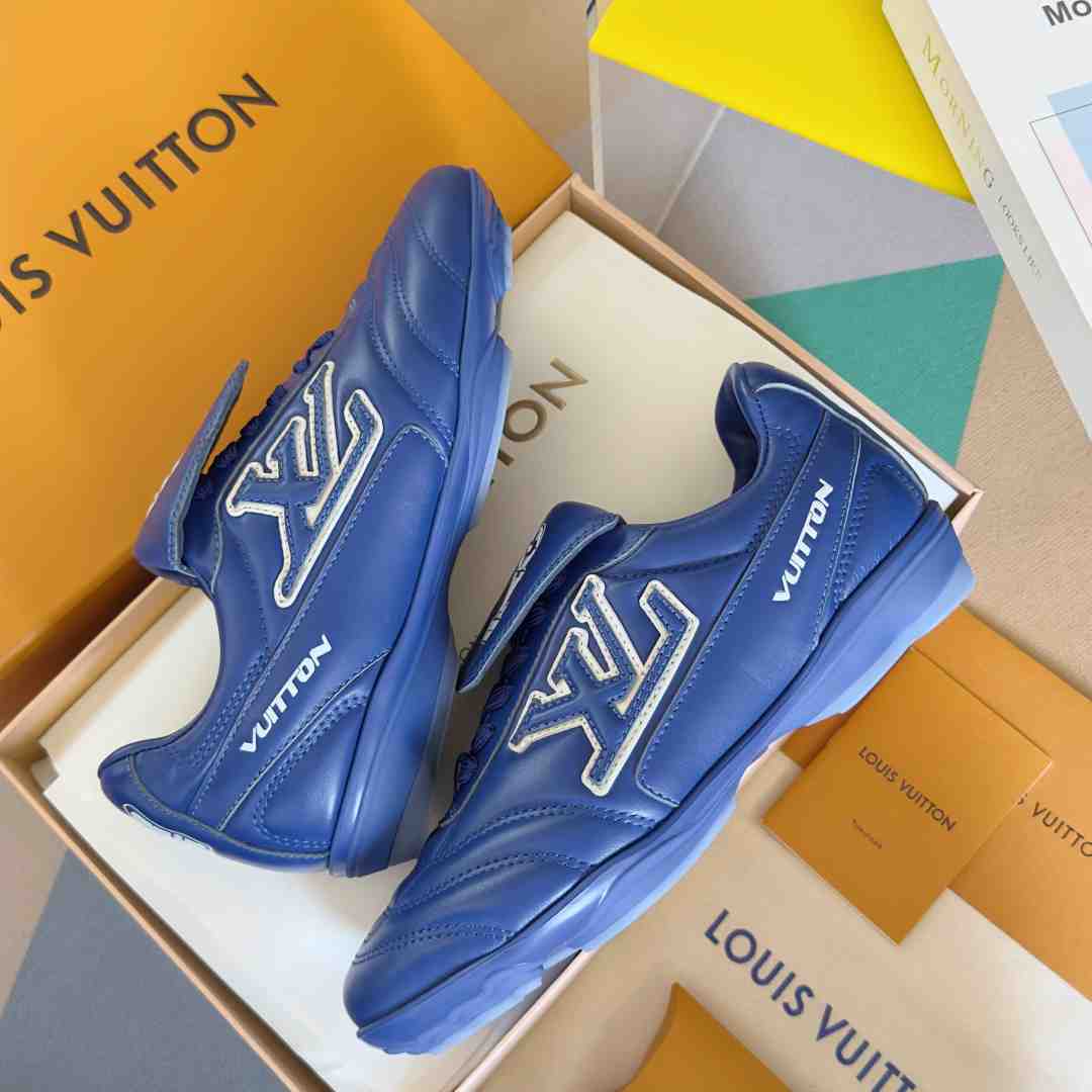 Louis Vuitton LV Footprint Soccer Sneaker   1AHDP8 - PerfectKickZ