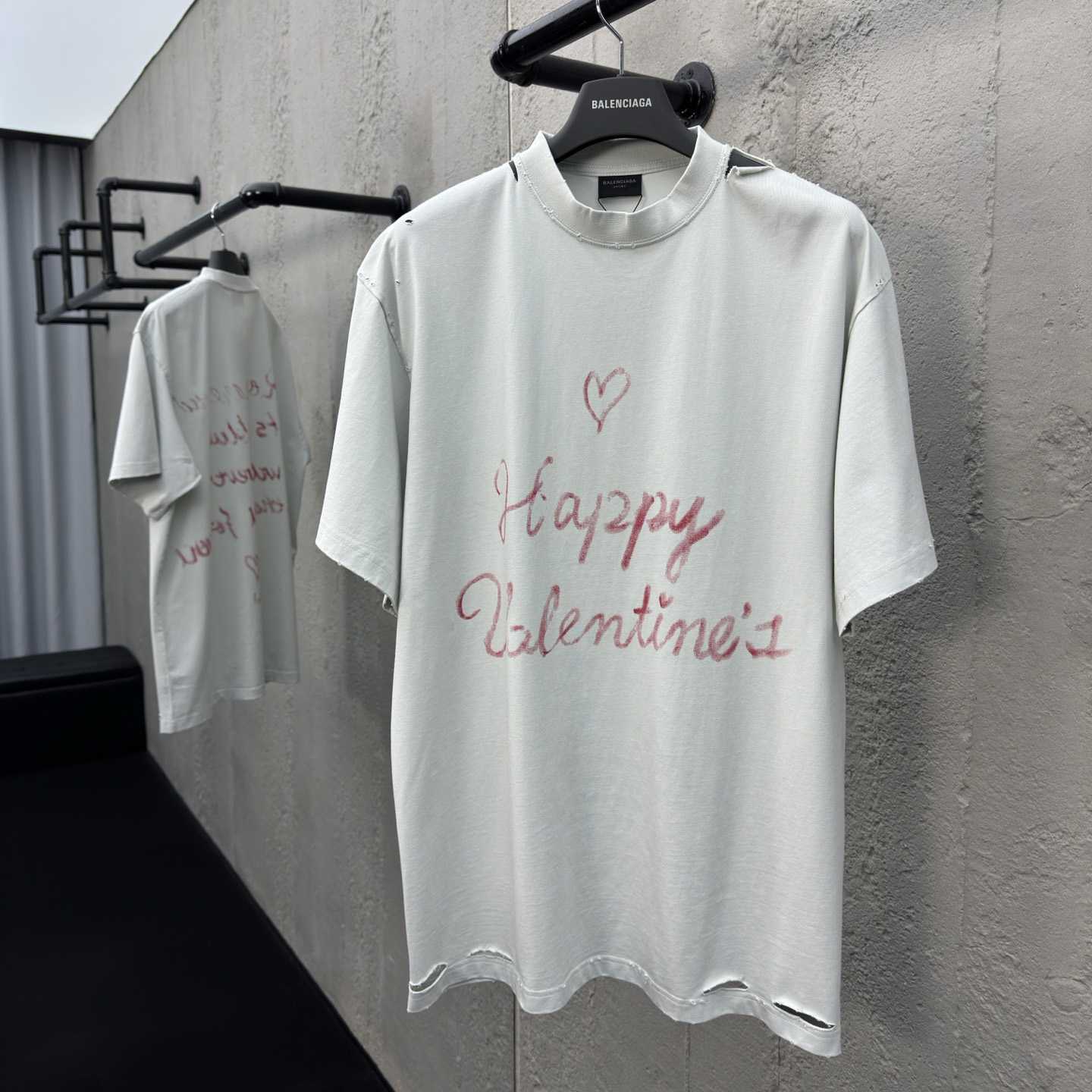 Balenciaga Lipstick Valentines T-Shirt Small Fit In Dirty White Tubular Jersey - PerfectKickZ