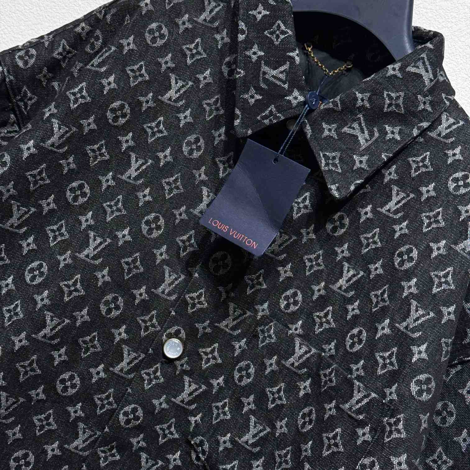 Louis Vuitton Monogram Short-Sleeved Chambray Shirt    - PerfectKickZ