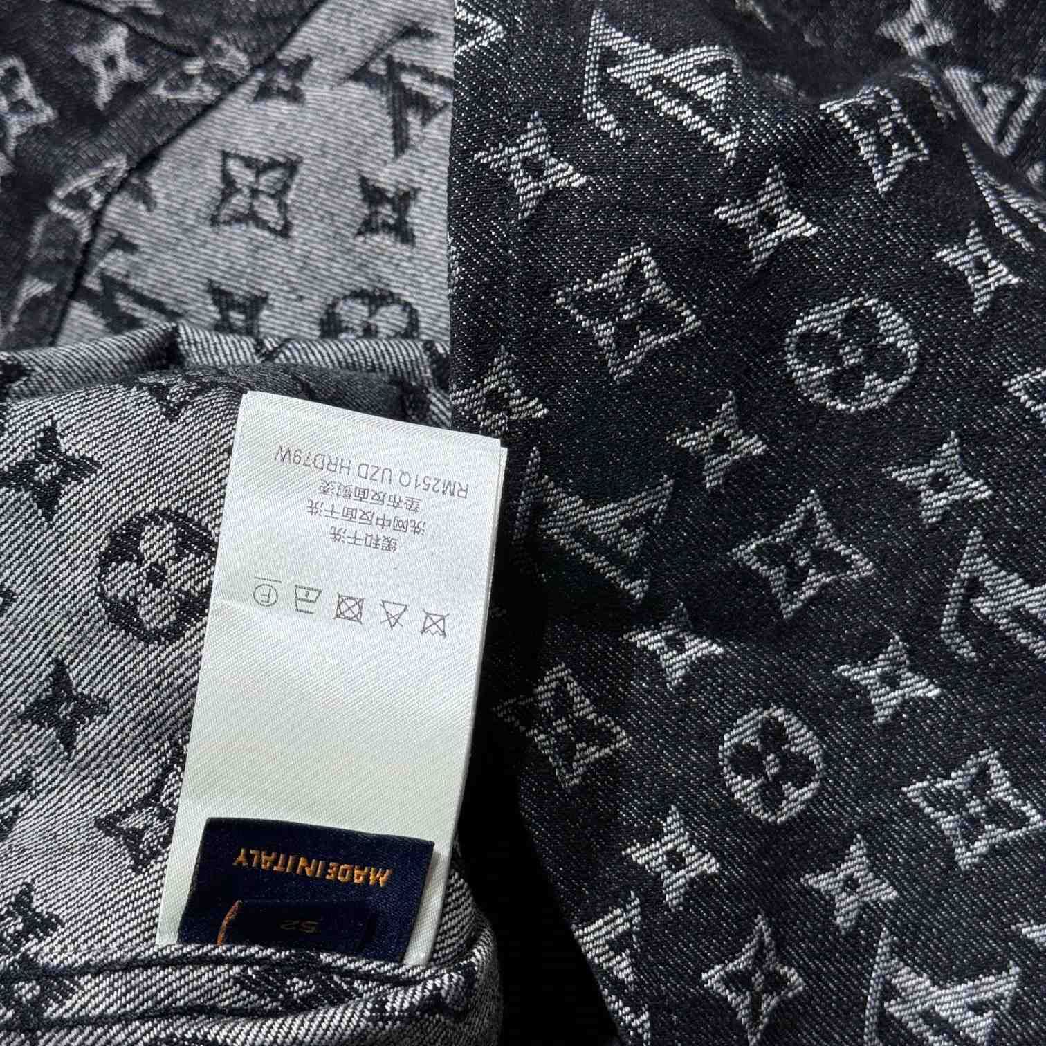 Louis Vuitton Monogram Short-Sleeved Chambray Shirt    - PerfectKickZ