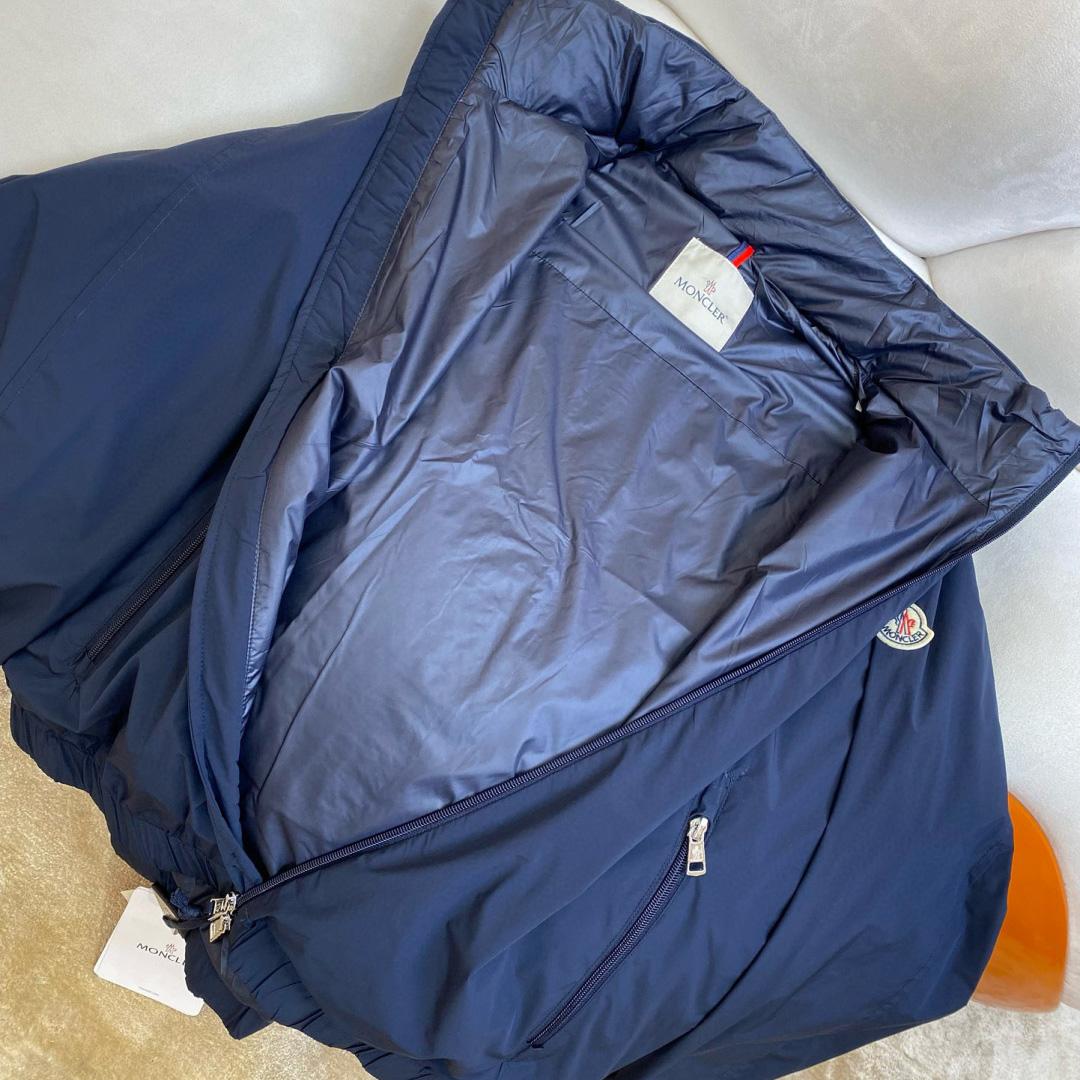 Moncler Logo Patch Zip-Up Jacket - PerfectKickZ