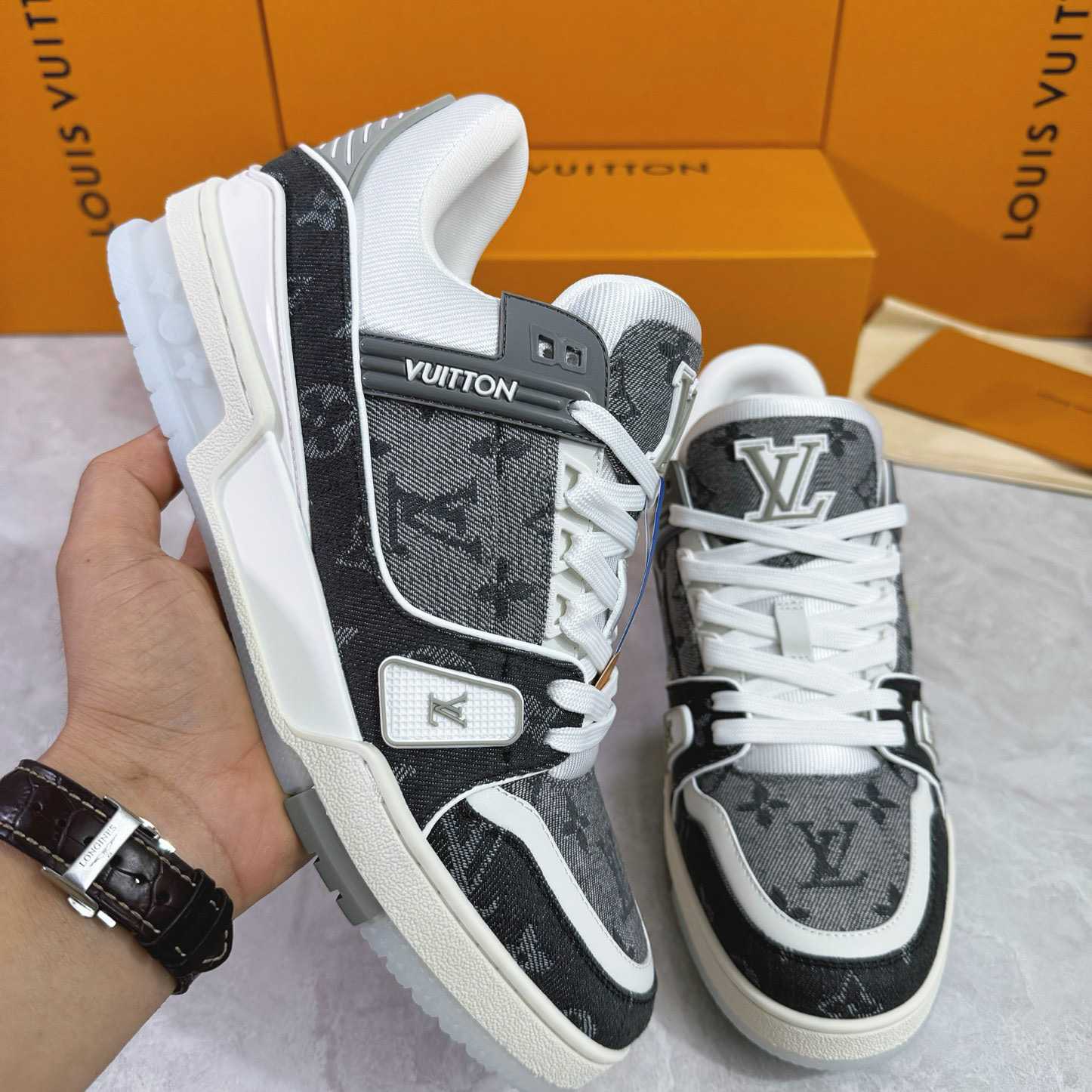 Louis Vuitton LV Trainer Sneaker  1ADHIK - 