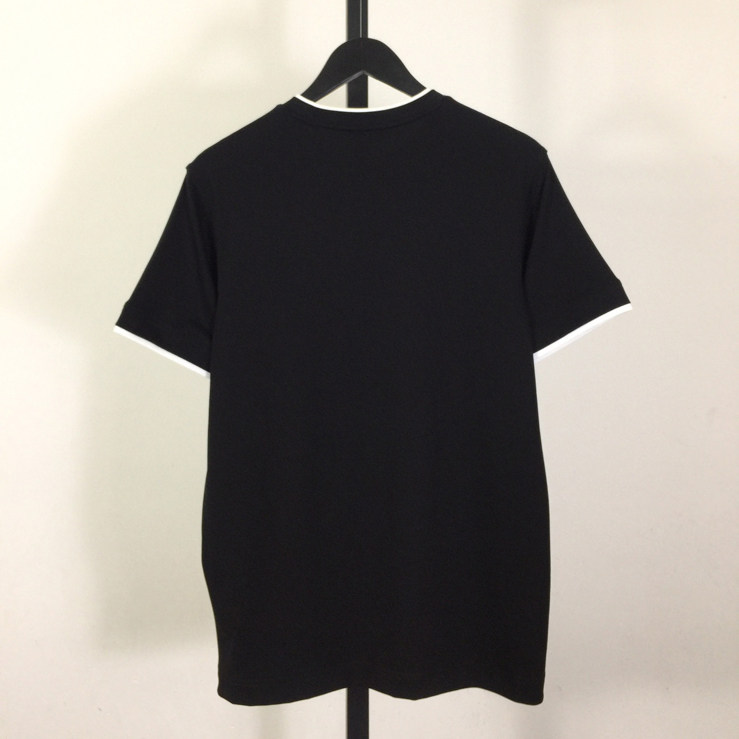 Prada Logo T-Shirt - PerfectKickZ