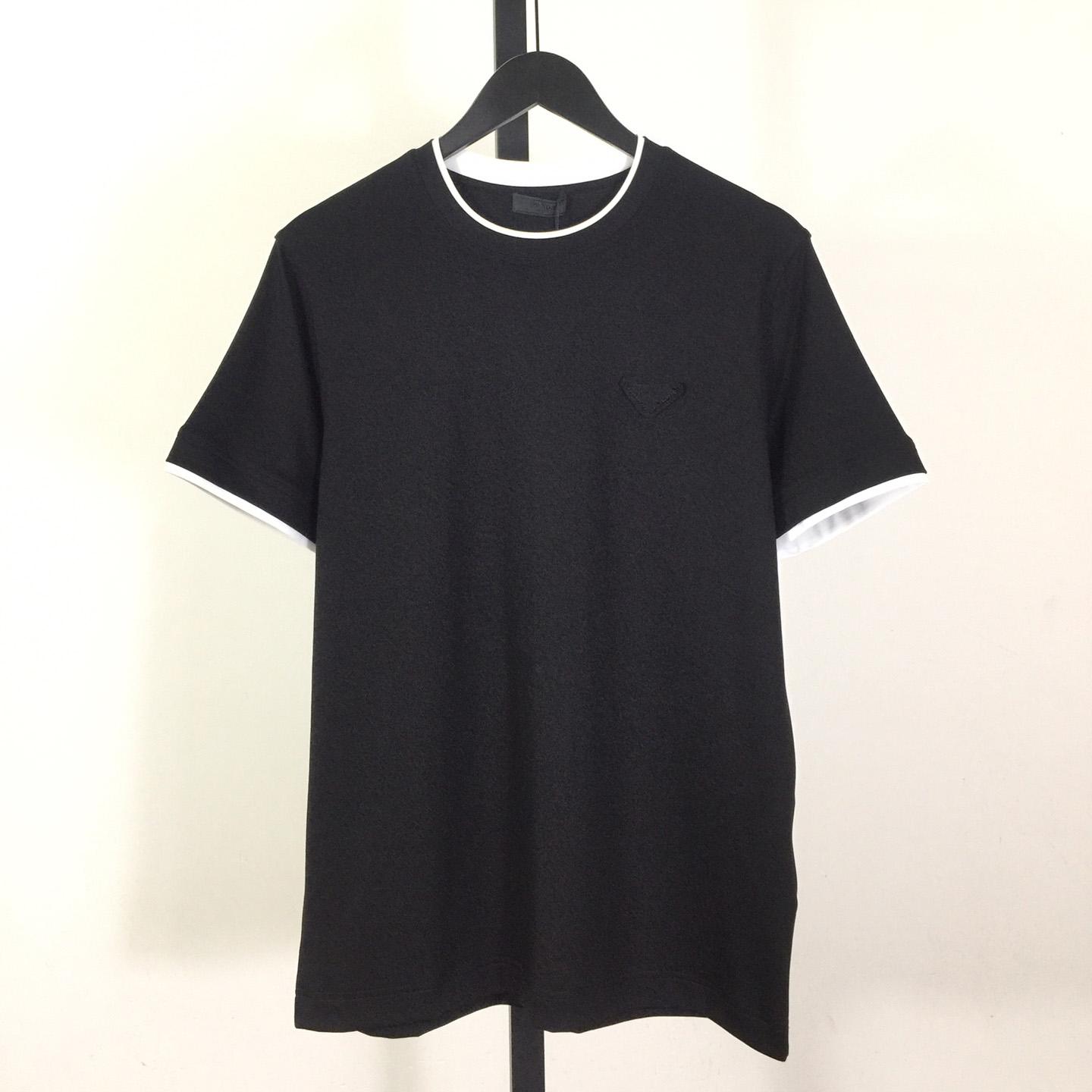 Prada Logo T-Shirt - PerfectKickZ