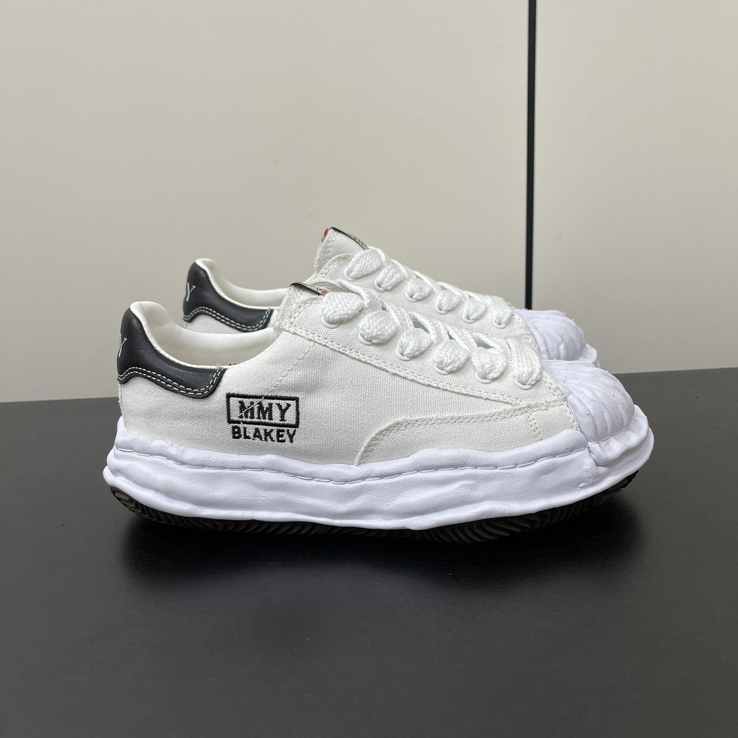 Maison Mihara Yasuhiro OG Sole Canvas Low White Sneakers - PerfectKickZ