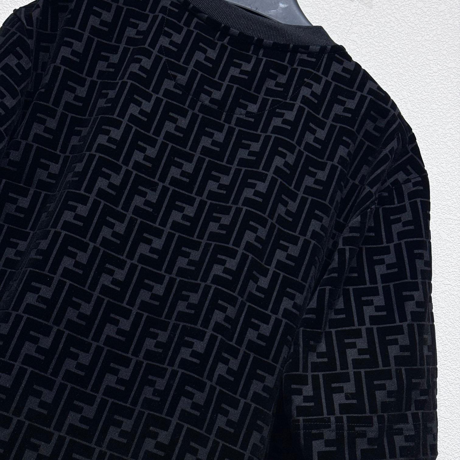 Fendi T-shirt In Black Piqué - PerfectKickZ