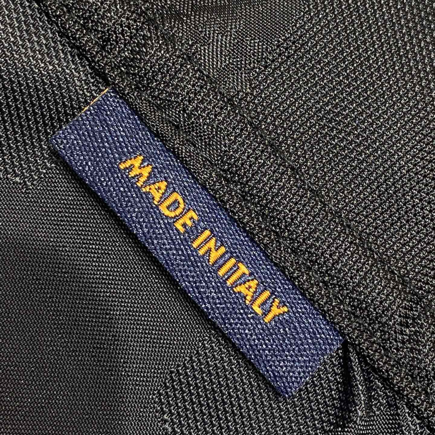 Louis Vuitton Nylon Windbreaker    1AGIPG - PerfectKickZ