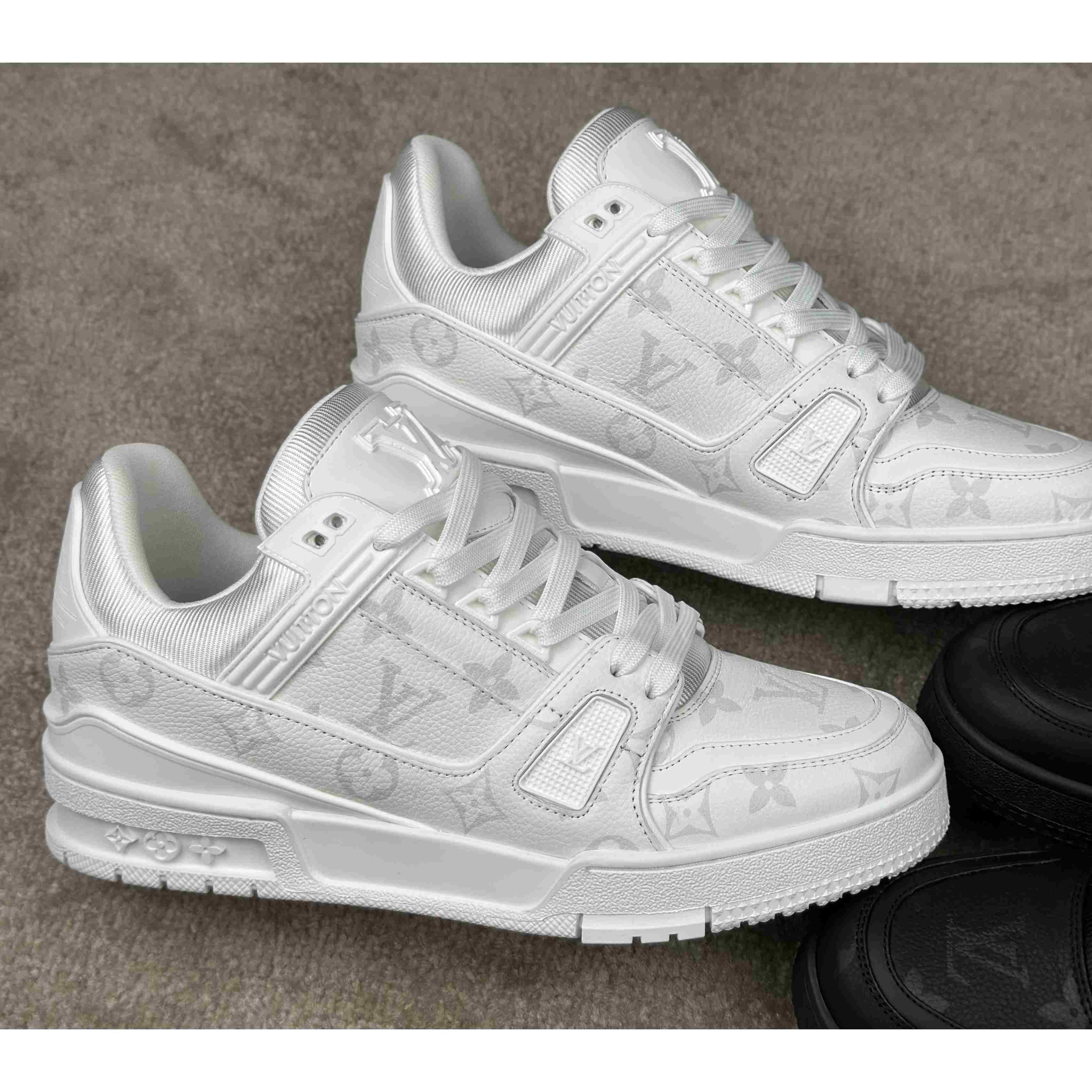 Louis Vuitton LV Trainer Sneaker       1AHDNC - PerfectKickZ