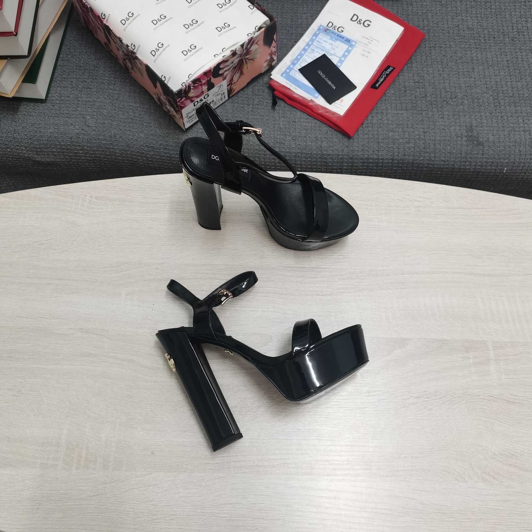 Dolce & Gabbana Polished Calfskin Platform Sandals - PerfectKickZ