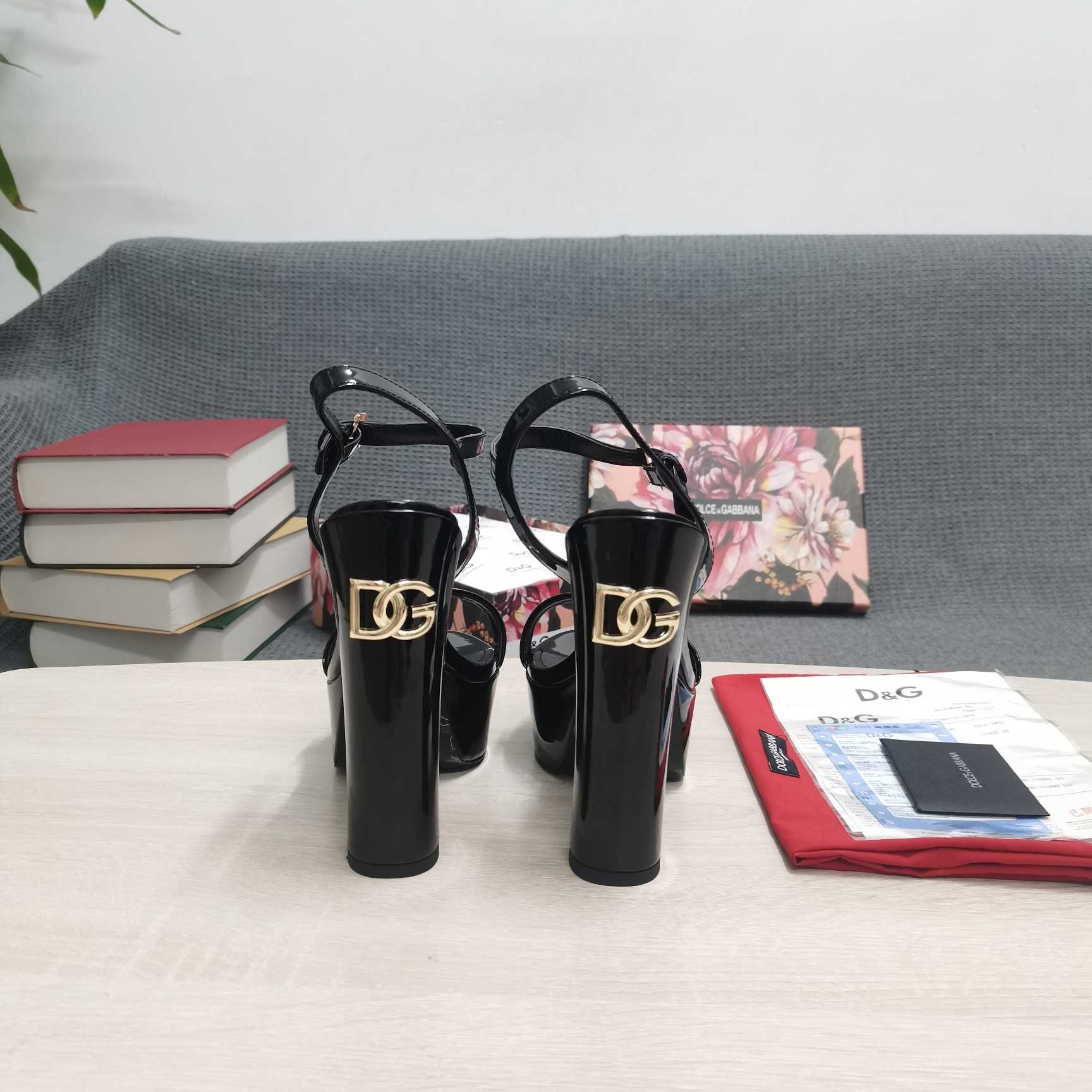 Dolce & Gabbana Polished Calfskin Platform Sandals - PerfectKickZ